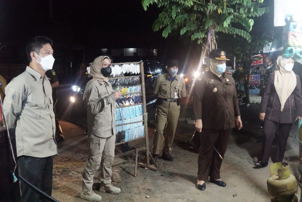 Tim Patroli PPKM Mikro Gowa Masih Temukan Sejumlah Pelaku Usaha Melanggar